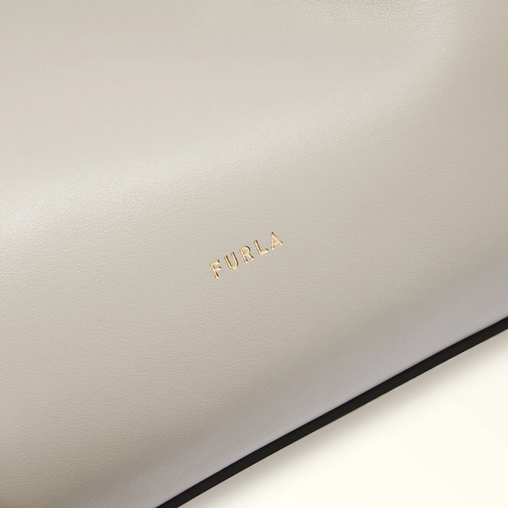 Furla Shoulder Bags|Totes<Erica Tote M vaniglia