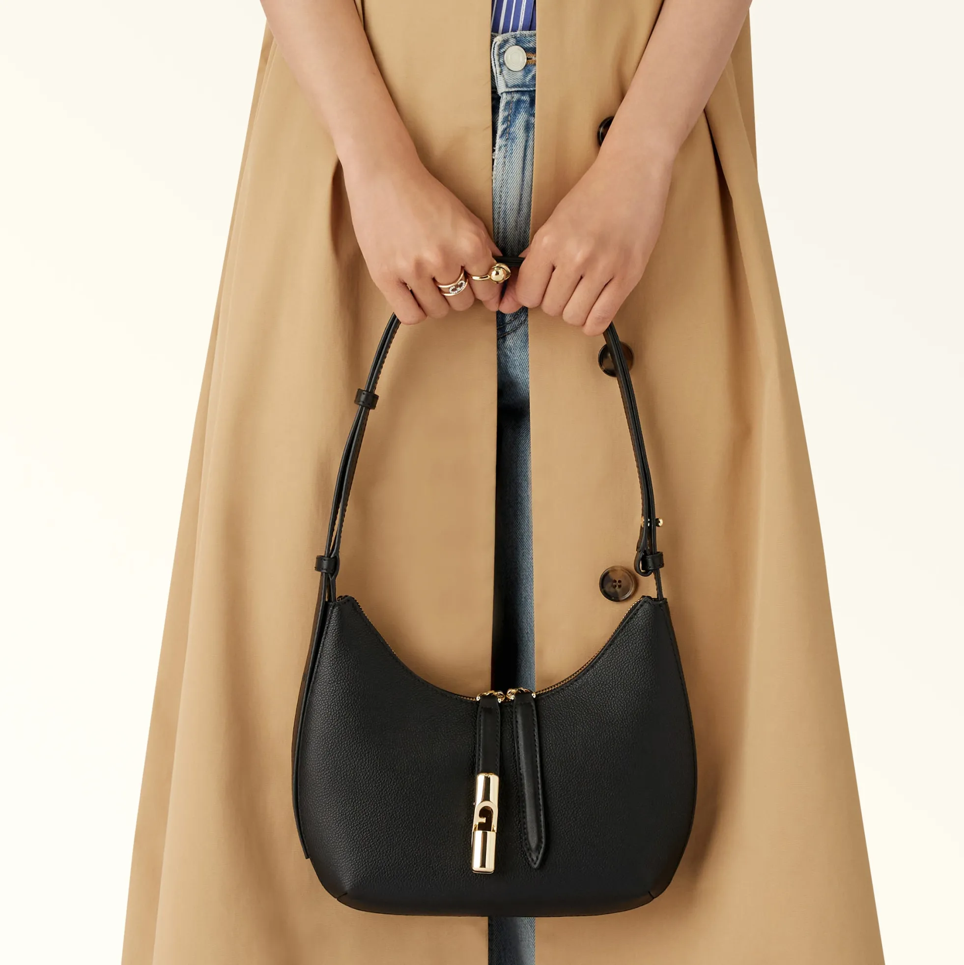 Furla Shoulder Bags|The Black Bag Edit<Goccia Shoulder Bag S nero