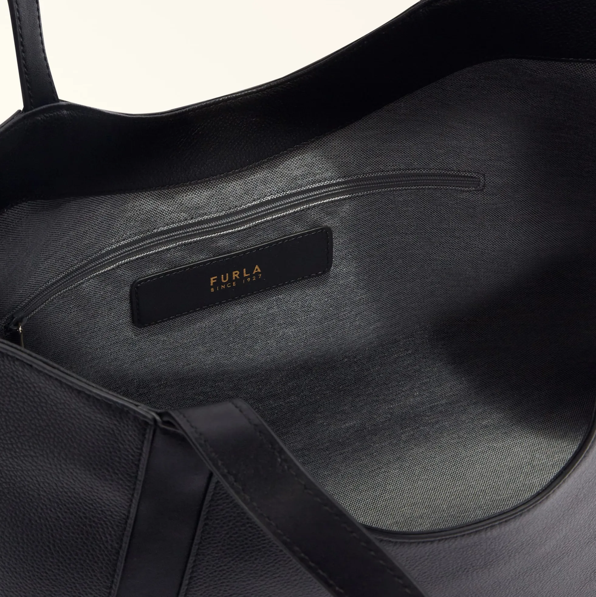 Furla The Black Bag Edit|Maxi Bags<Goccia Shoulder Bag XL nero