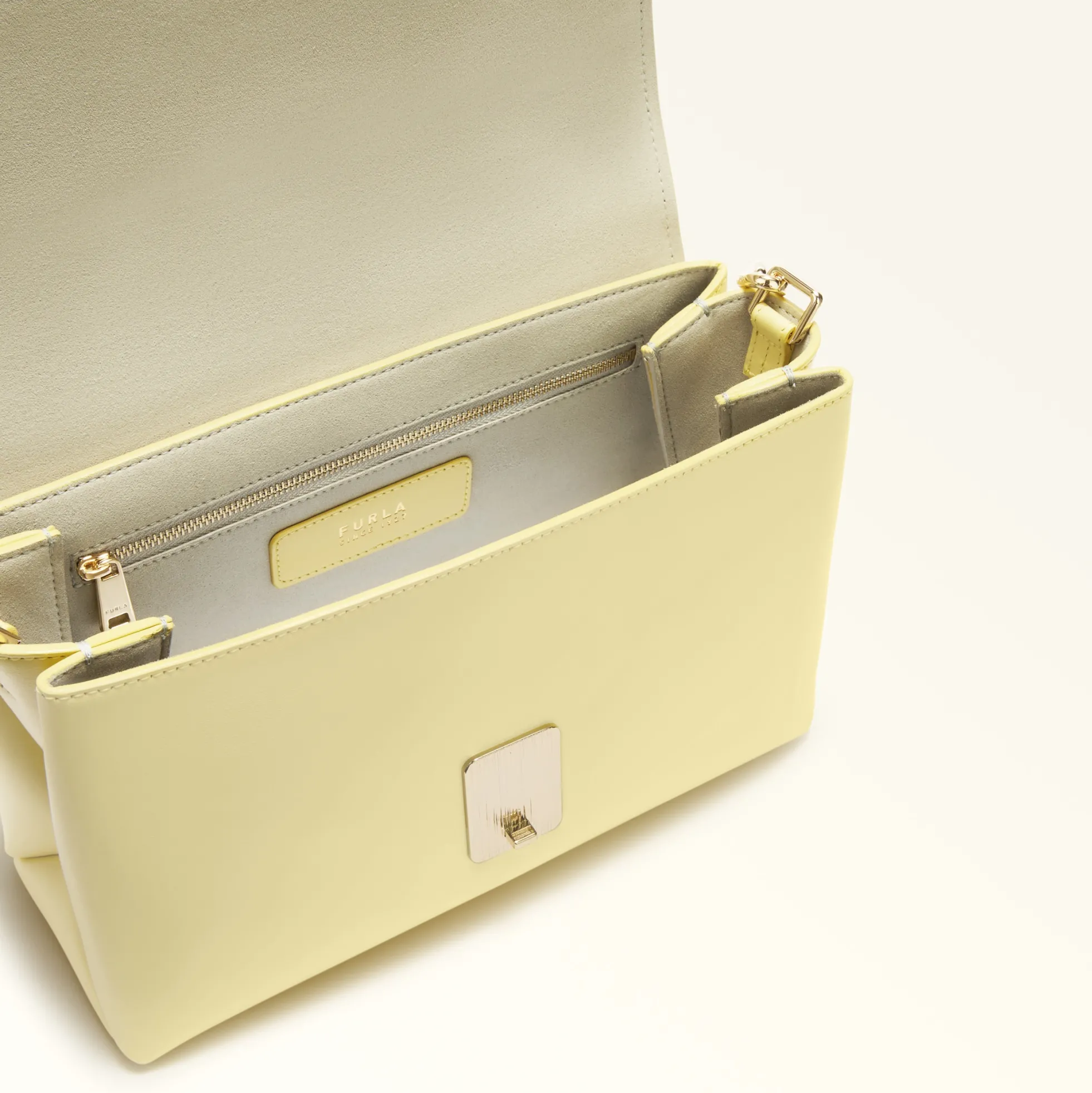 Furla Shoulder Bags|Crossbodies<Meridiana Crossbody M freesia