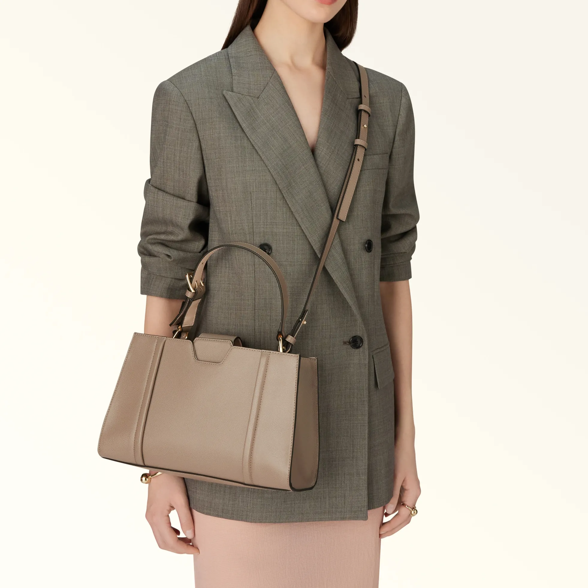 Furla Top Handles|Crossbodies<Riva Tote M stucco gray
