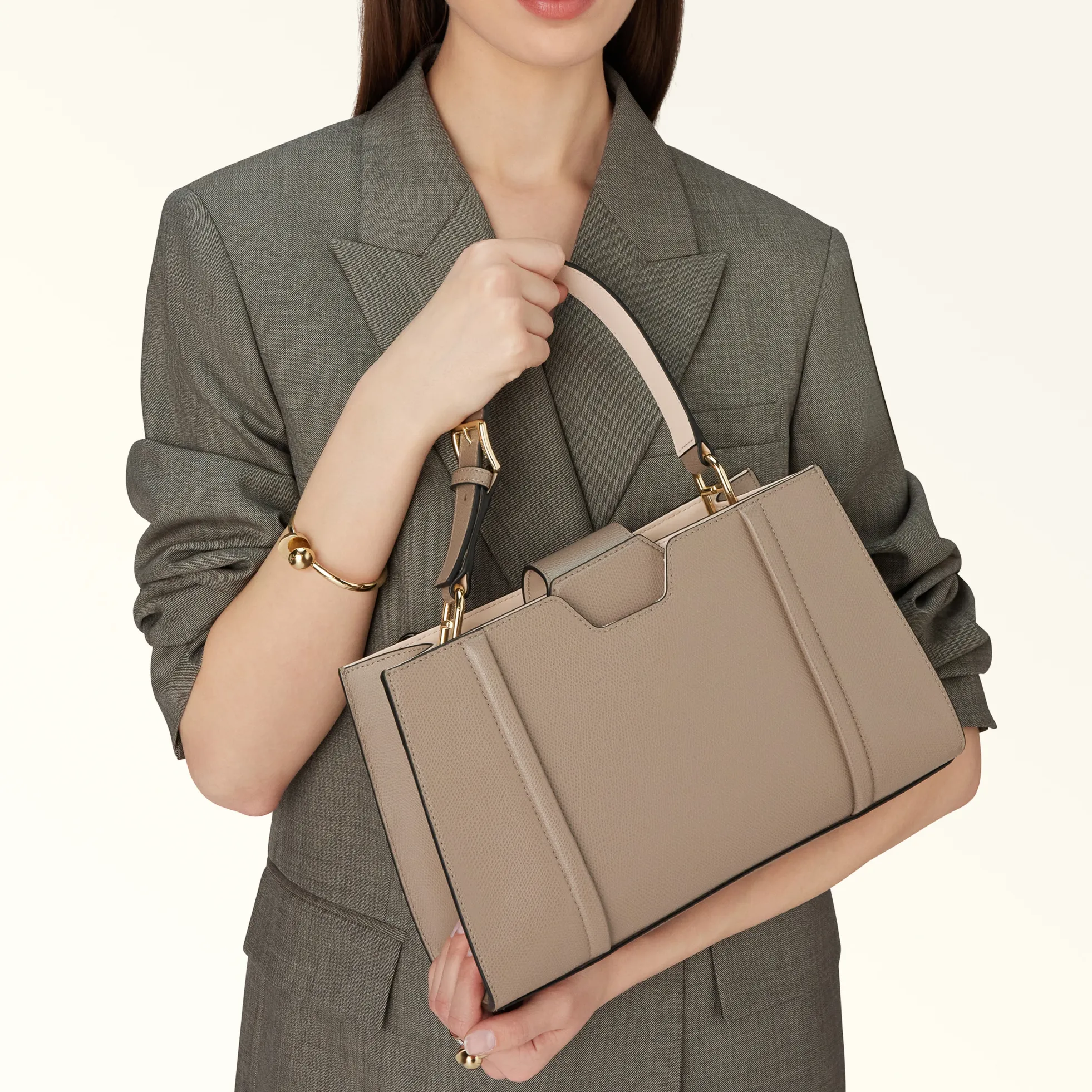 Furla Top Handles|Crossbodies<Riva Tote M stucco gray