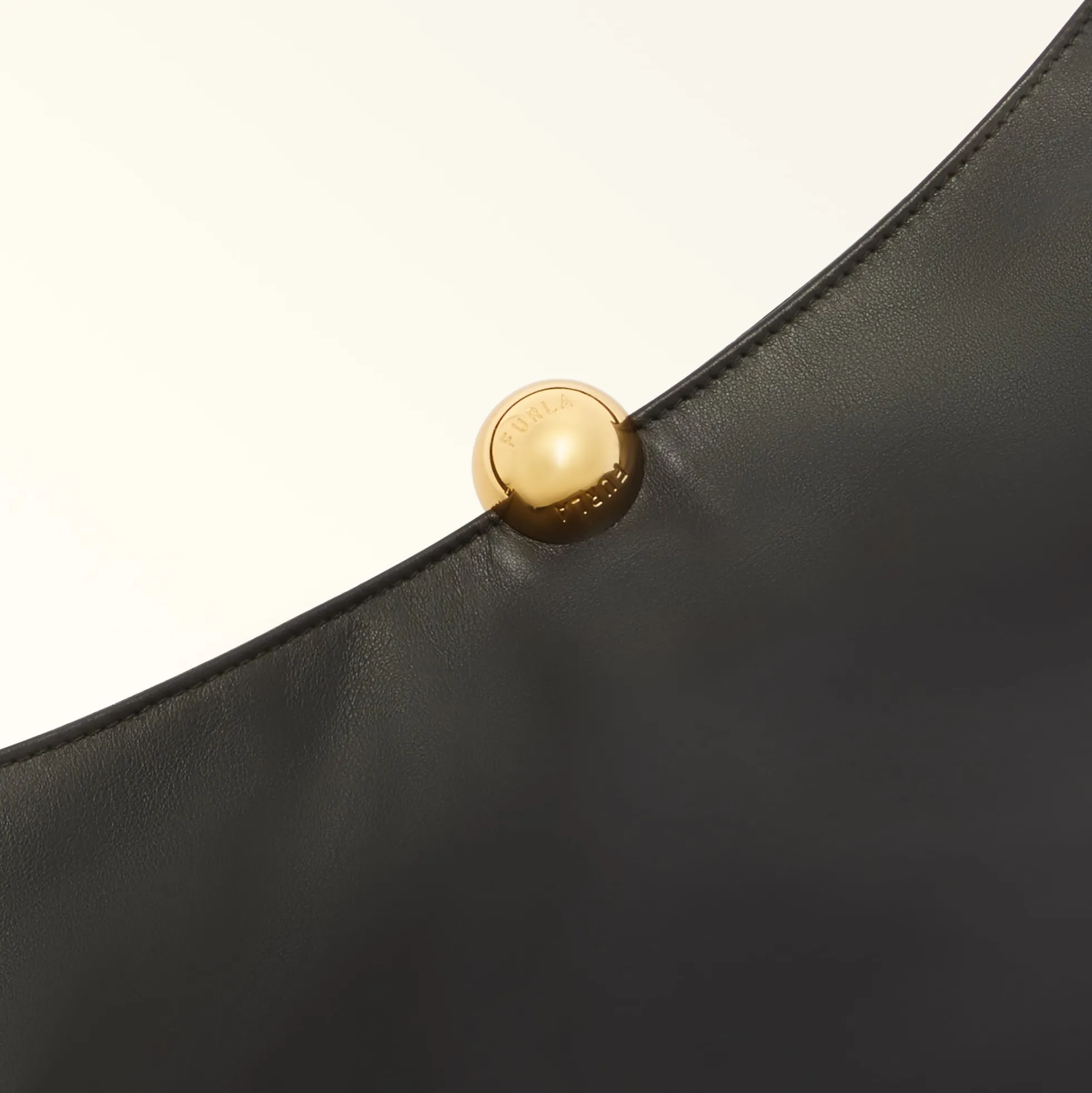 Furla The Black Bag Edit|Bucket Bags<Sfera Soft Bucket Bag S nero